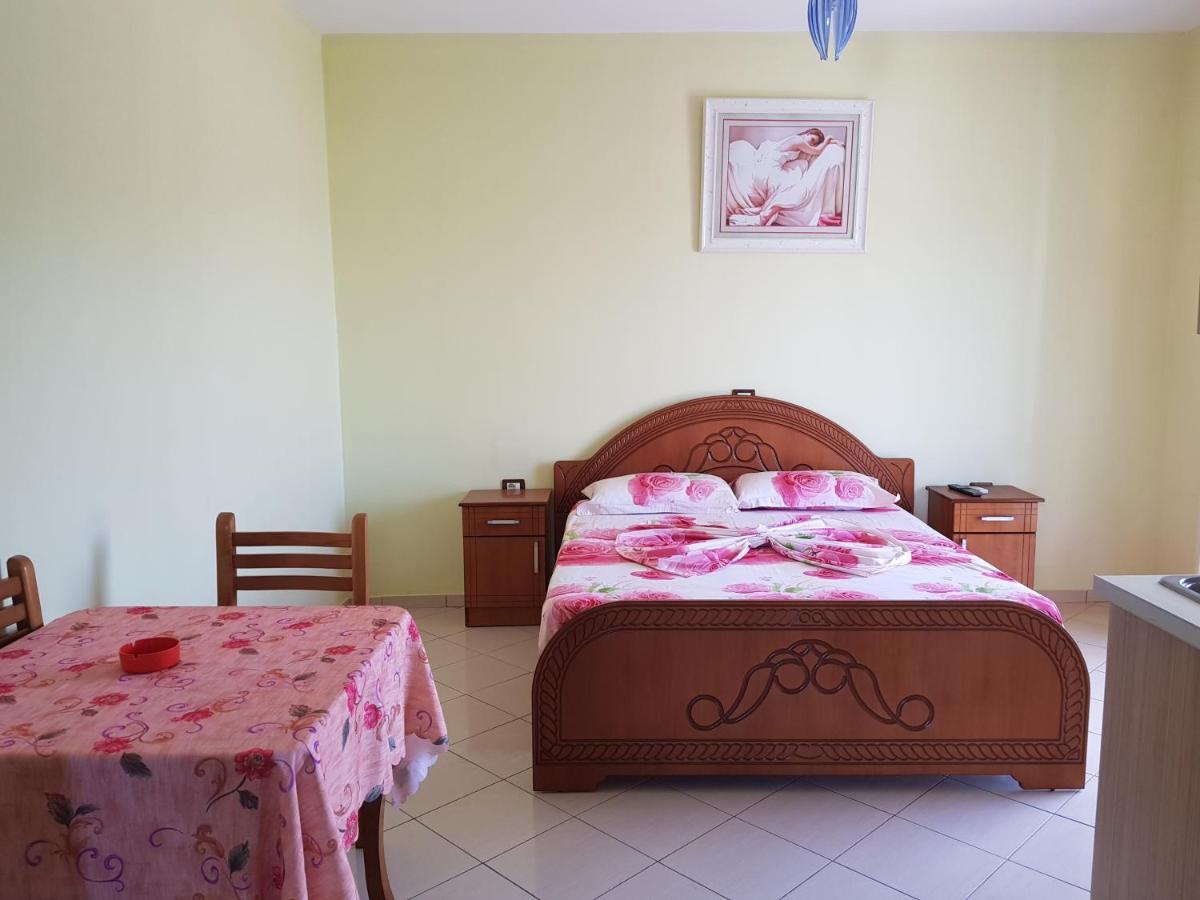 Esmeralda Hotel & Restaurant Ksamil Kültér fotó