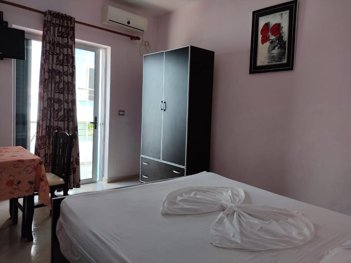 Esmeralda Hotel & Restaurant Ksamil Kültér fotó