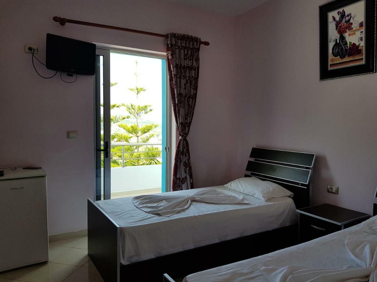 Esmeralda Hotel & Restaurant Ksamil Kültér fotó