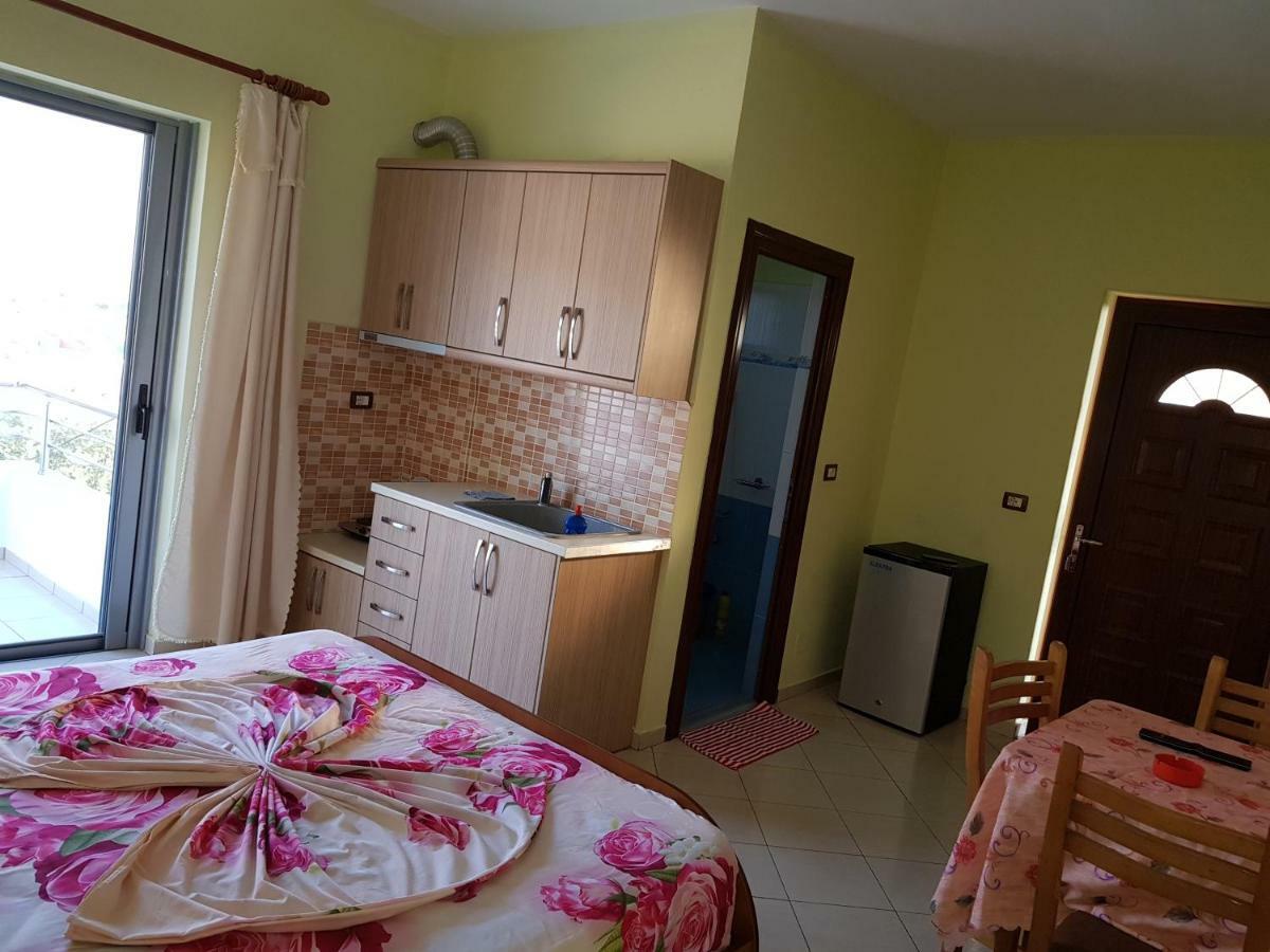 Esmeralda Hotel & Restaurant Ksamil Kültér fotó